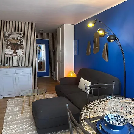 L'avant Port Proche Plage, Parking, Renove Lejlighed